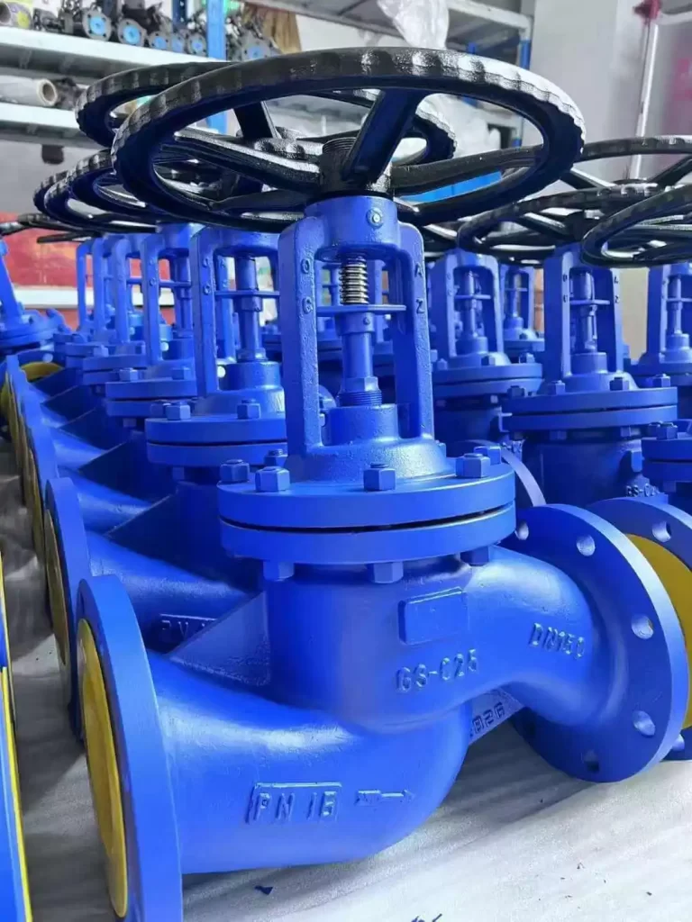 Bellows-sealed globe valve