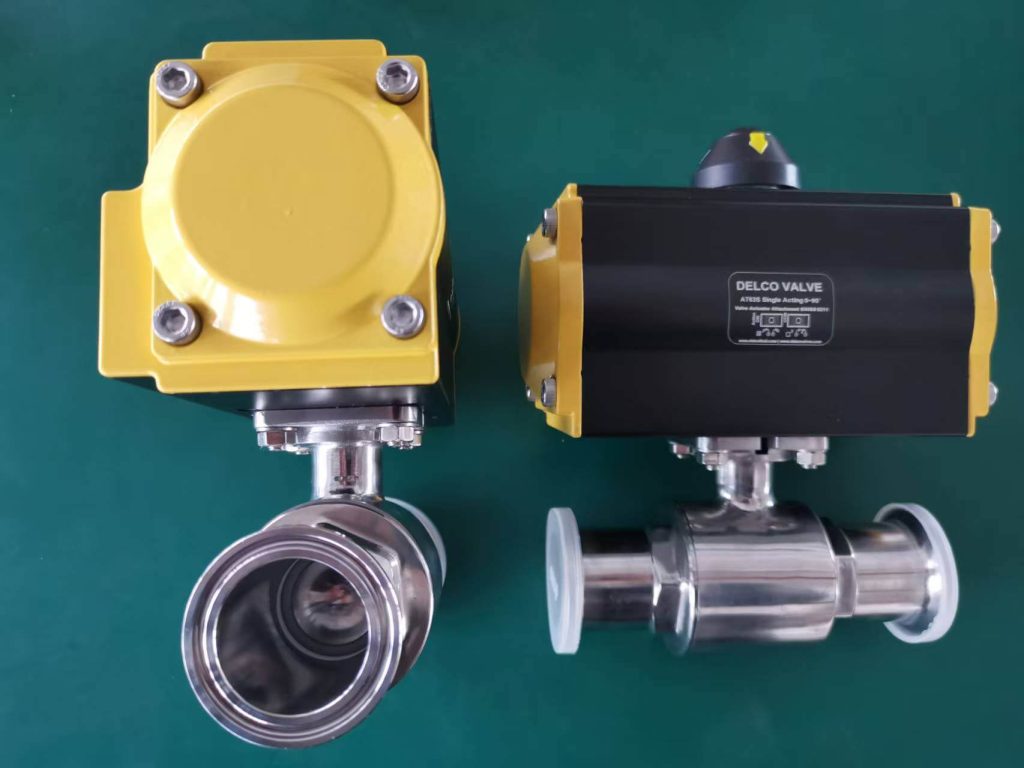 Pneumatic sanitary-grade clamp-end two-way ball valve