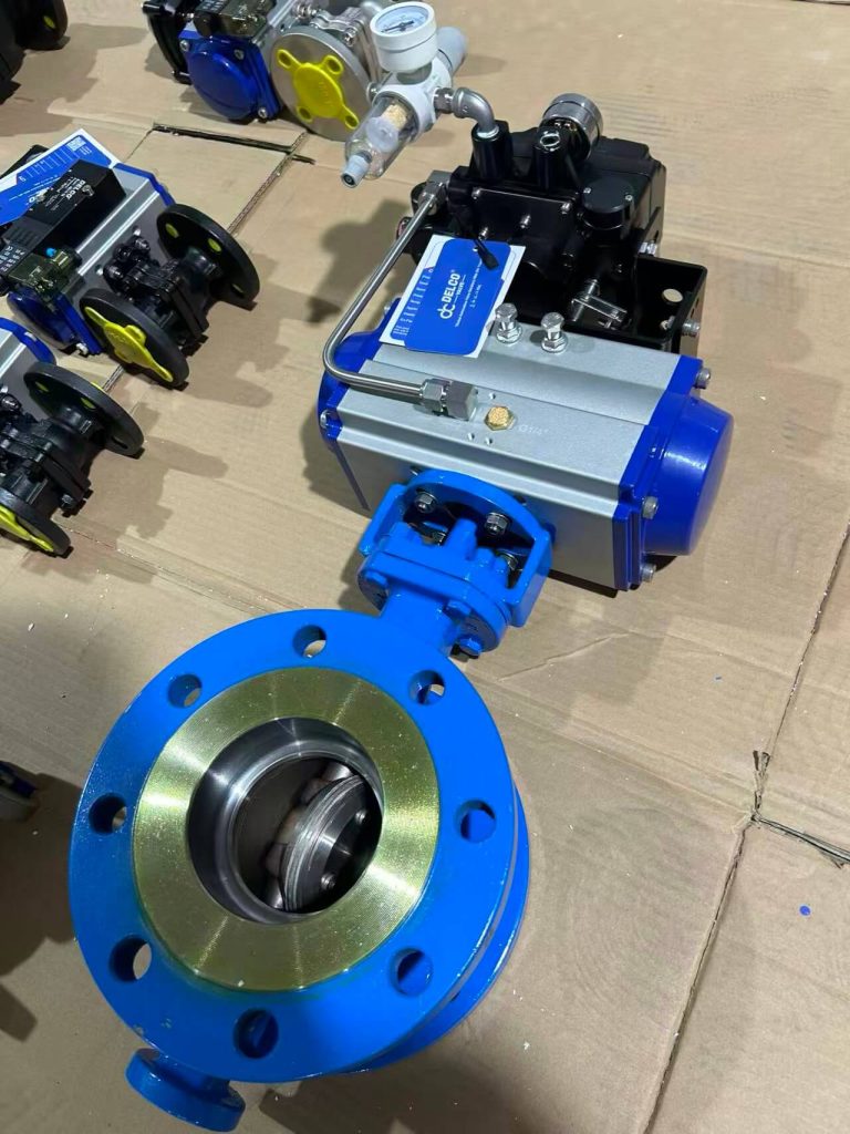 Pneumatic triple-offset metal-seated flanged butterfly valve